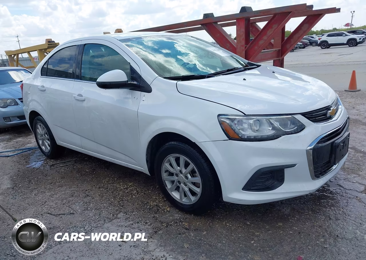 2018 Chevrolet Sonic Lt Auto VIN:1G1JD5SB6J4107366 - 1