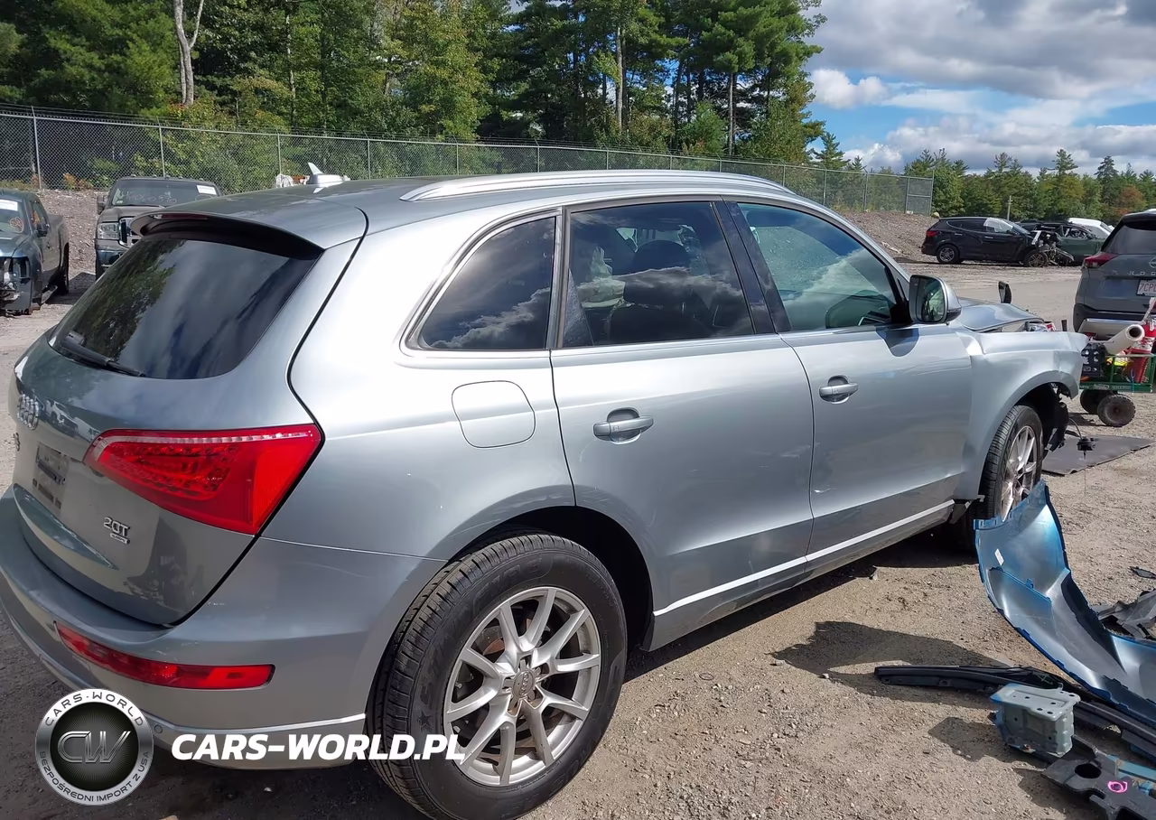 2011 Audi Q5 2.0T Premium VIN:WA1LFAFP9BA093047 - 4
