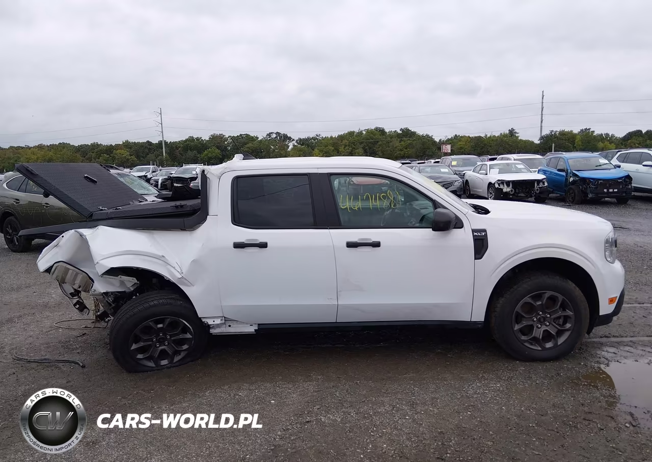 2024 Ford Maverick Xlt VIN:3FTTW8H34RRA69537 - 12
