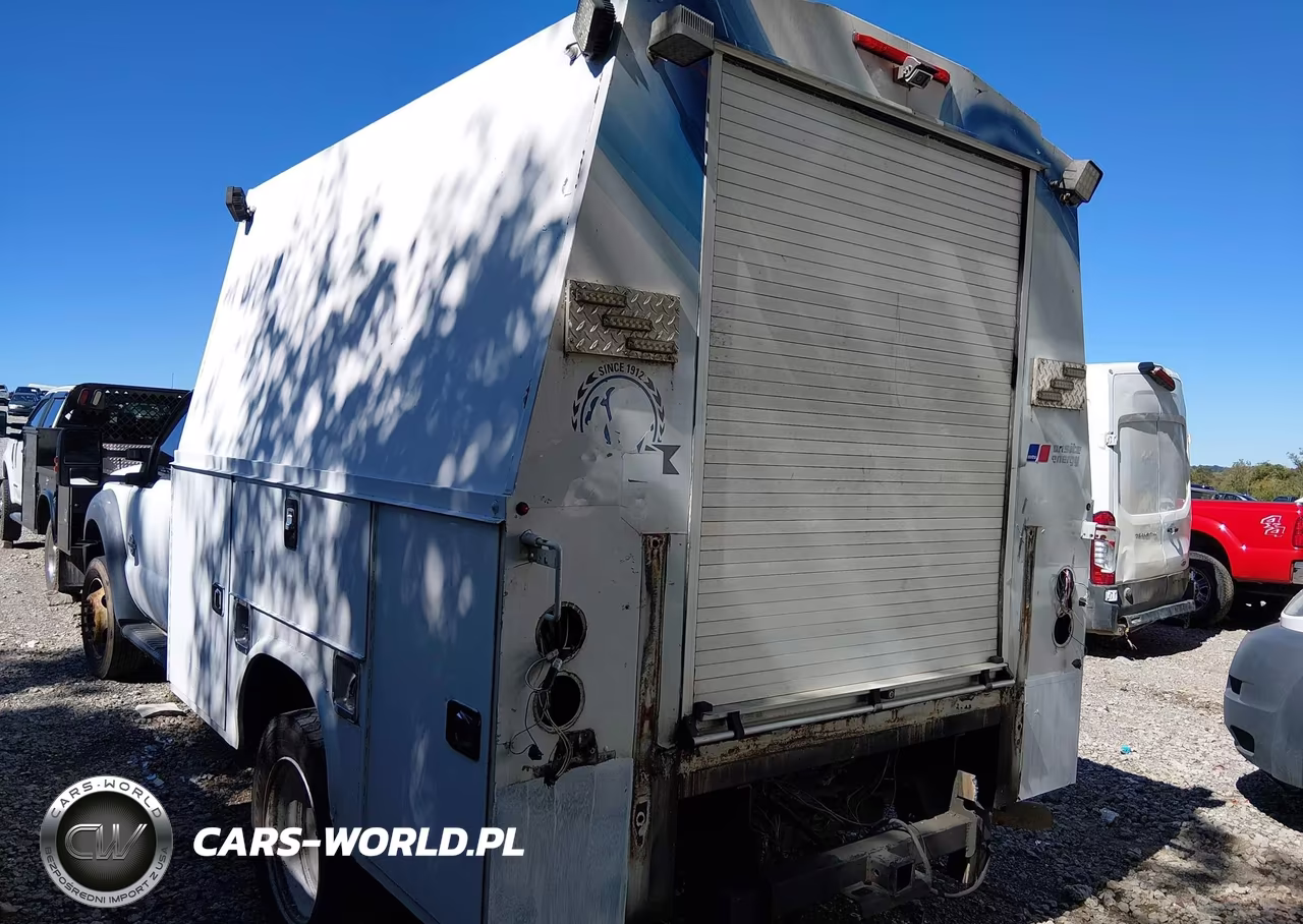 2016 Ford F-550 Chassis Xl VIN:1FD0X5GT7GEC18809 - 3