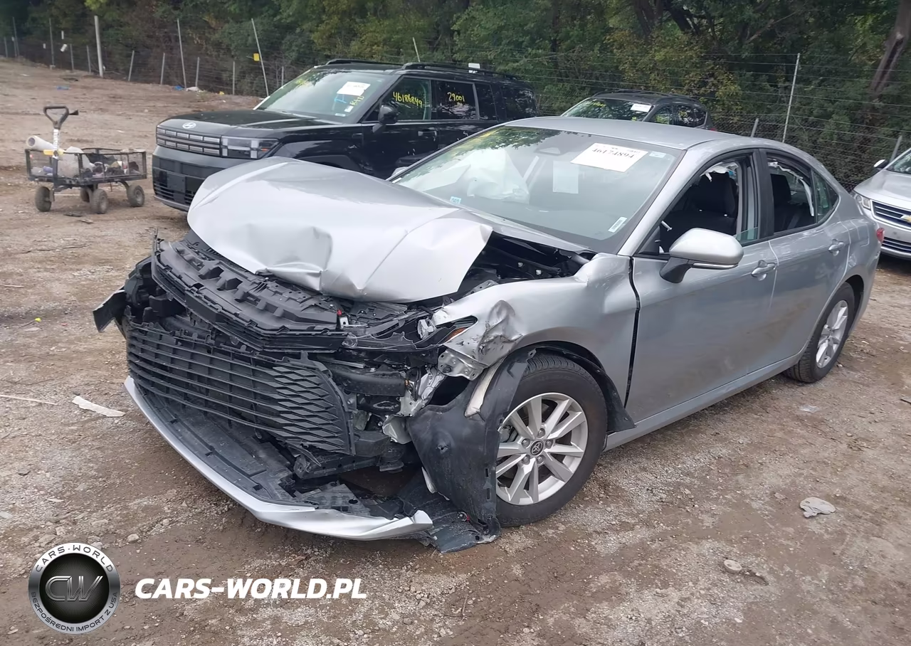 2025 Toyota Camry Le VIN:4T1DAACK6SU103223 - 2