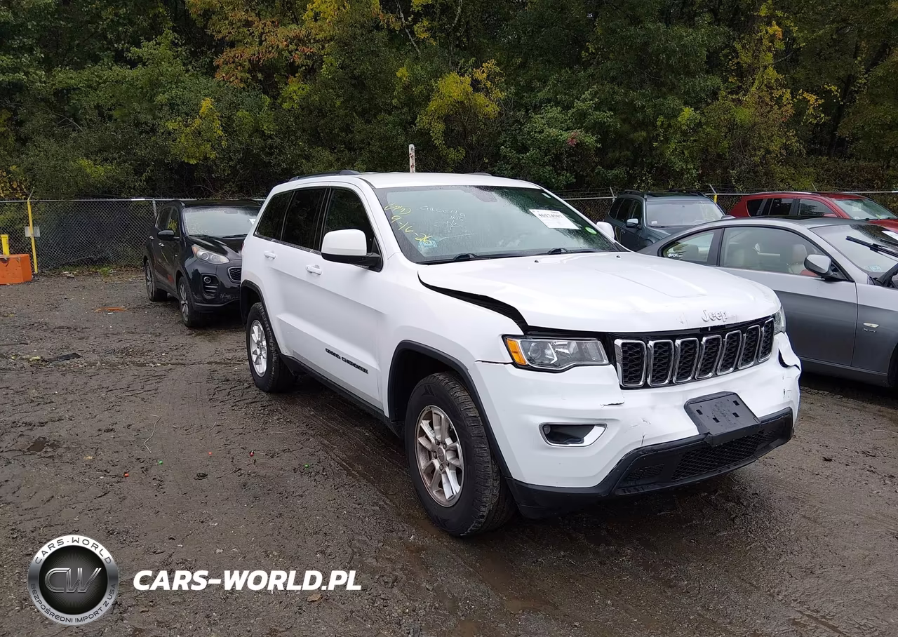 2018 Jeep Grand Cherokee Laredo E 4X4