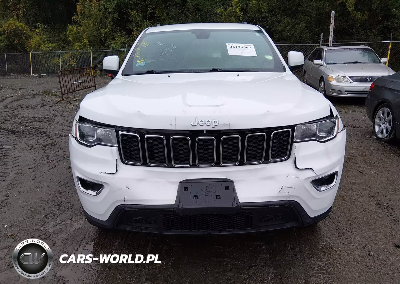 2018 Jeep Grand Cherokee Laredo E 4X4 VIN:1C4RJFAG4JC479350 - 12