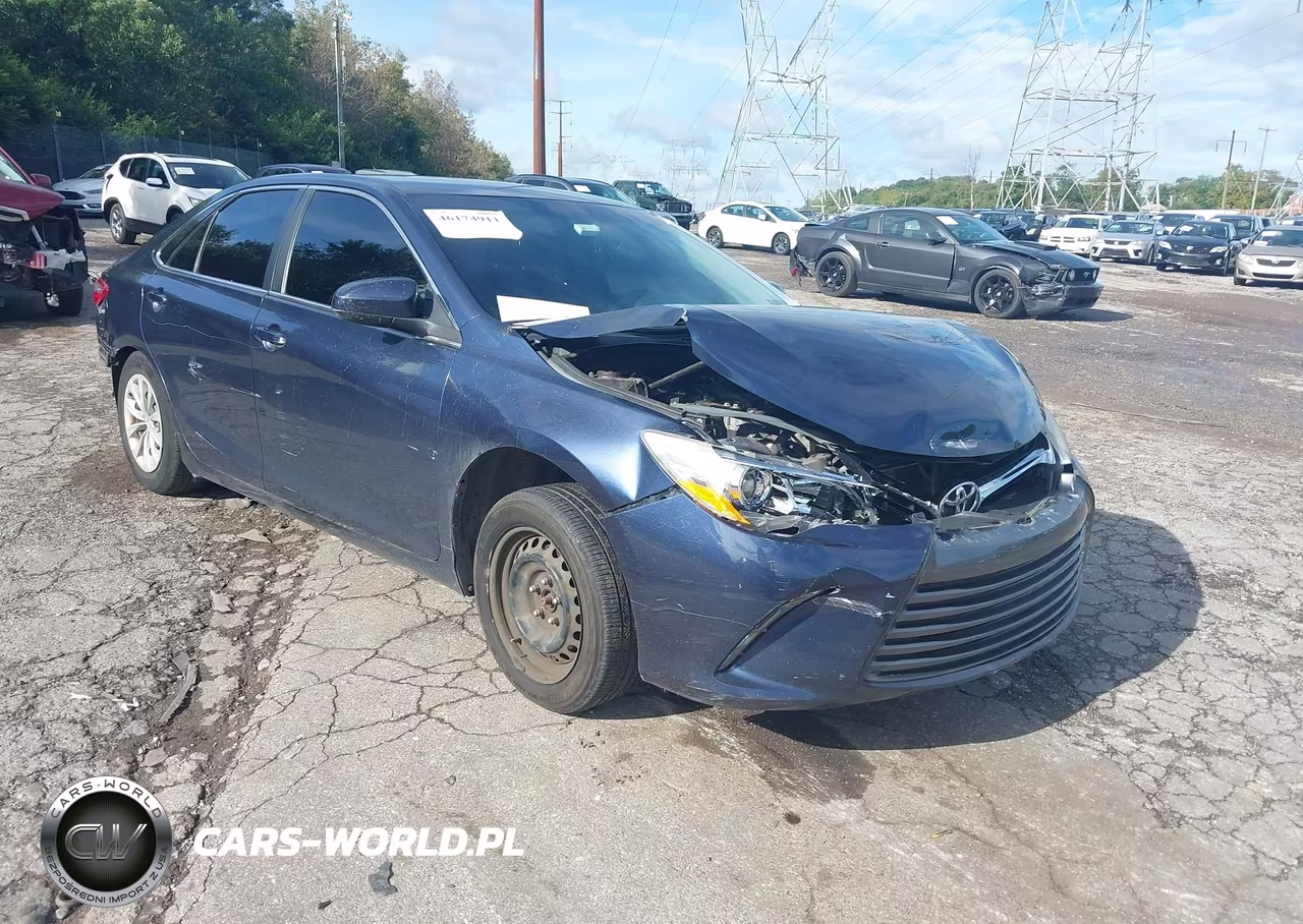 2015 Toyota Camry Le VIN:4T4BF1FK4FR512711 - 1