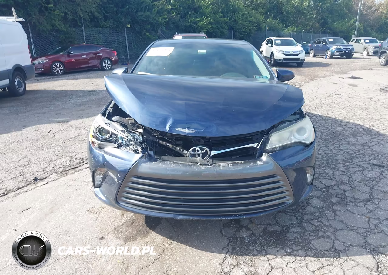 2015 Toyota Camry Le VIN:4T4BF1FK4FR512711 - 11