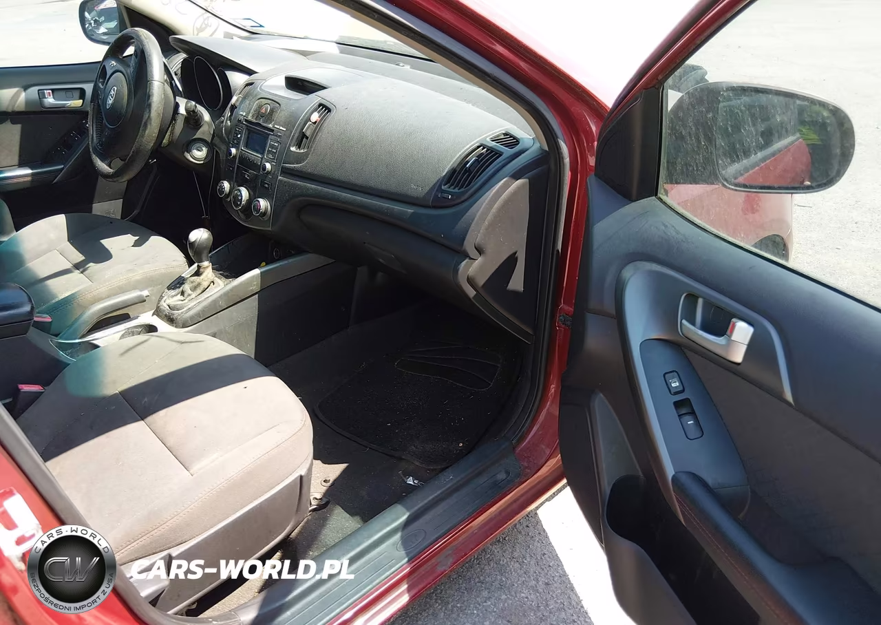 2012 Kia Forte Sx VIN:KNAFW4A31C5500620 - 5