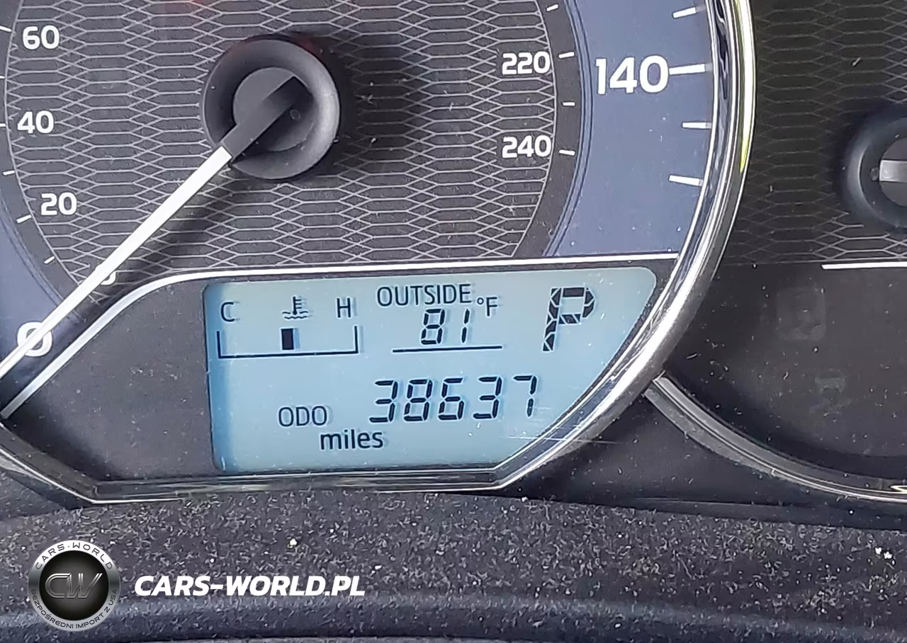 2016 Toyota Corolla Le VIN:2T1BURHE8GC599974 - 14