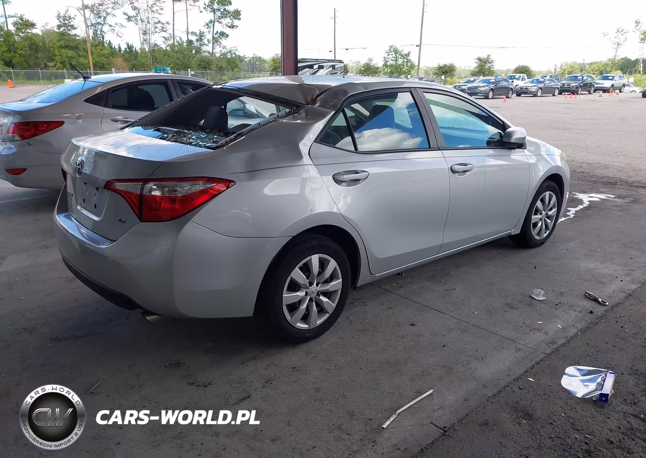 2016 Toyota Corolla Le VIN:2T1BURHE8GC599974 - 4