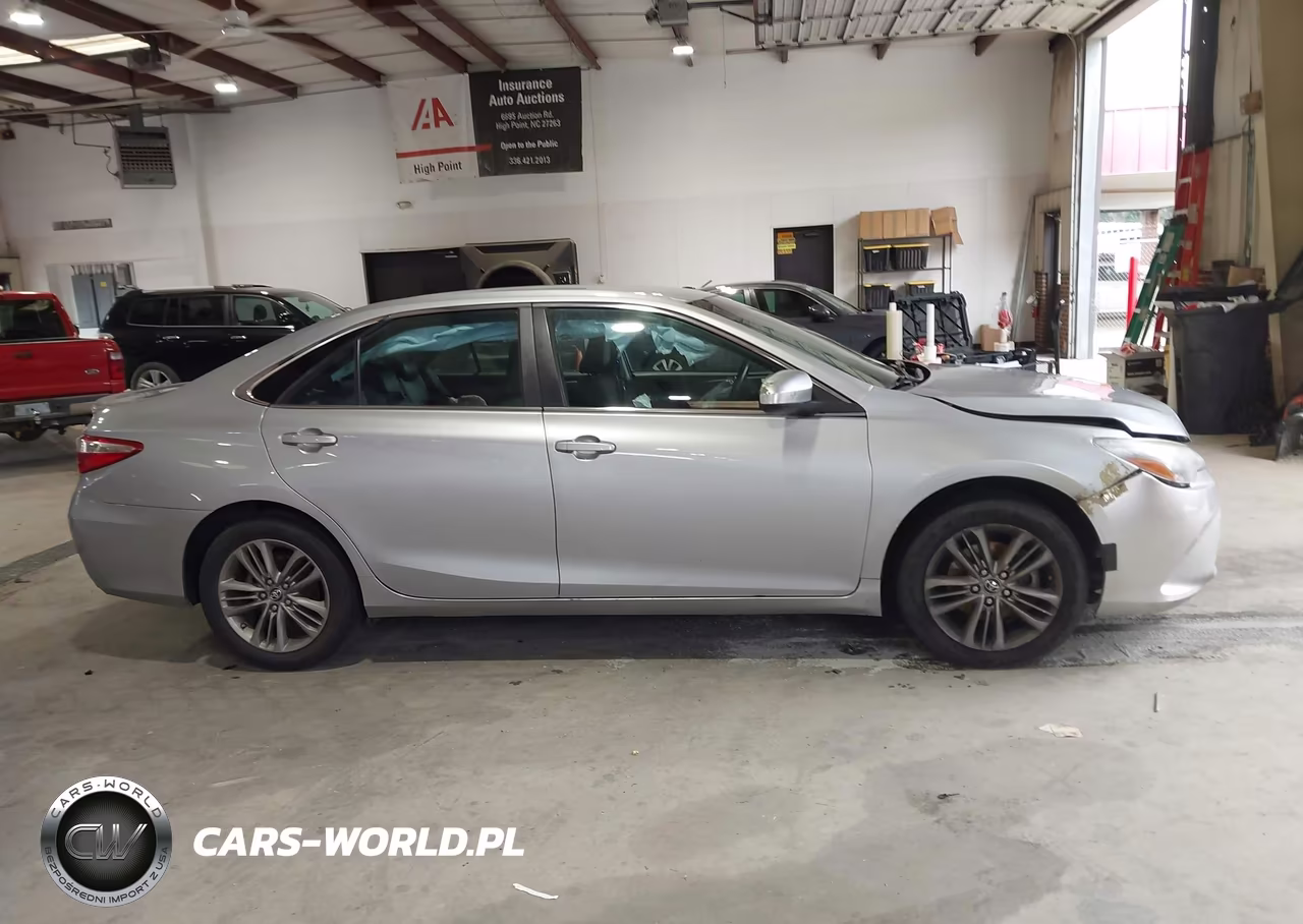2017 Toyota Camry Se VIN:4T1BF1FK5HU764688 - 13