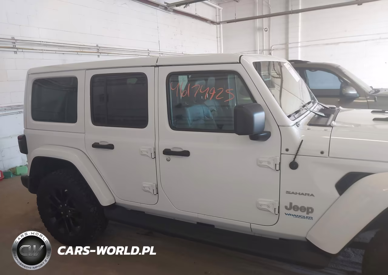 2021 Jeep Wrangler 4Xe Unlimited Sahara 4X4 VIN:1C4JJXP64MW808438 - 13