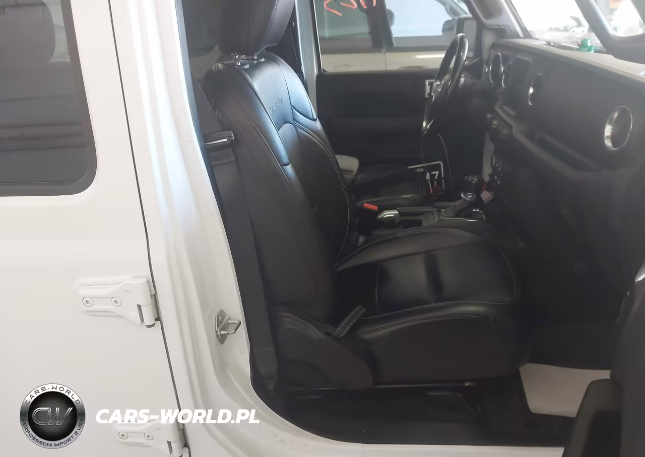 2021 Jeep Wrangler 4Xe Unlimited Sahara 4X4 VIN:1C4JJXP64MW808438 - 5