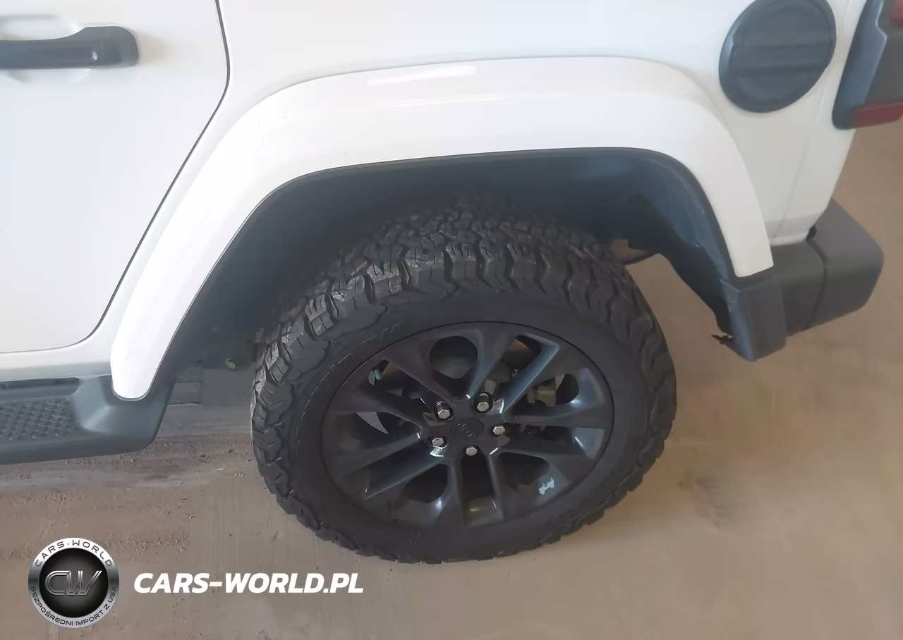 2021 Jeep Wrangler 4Xe Unlimited Sahara 4X4 VIN:1C4JJXP64MW808438 - 6