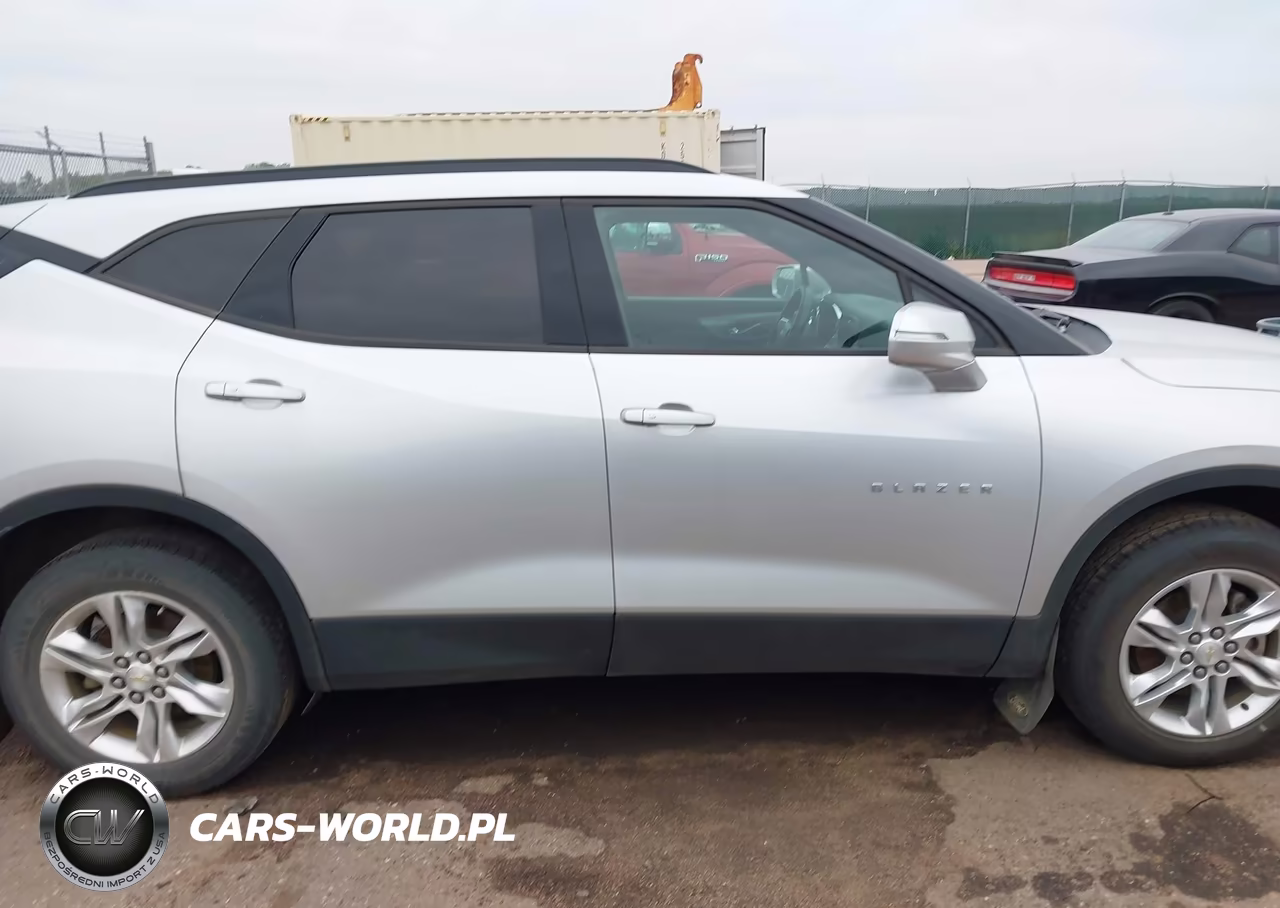2019 Chevrolet Blazer VIN:3GNKBBRA0KS693679 - 13