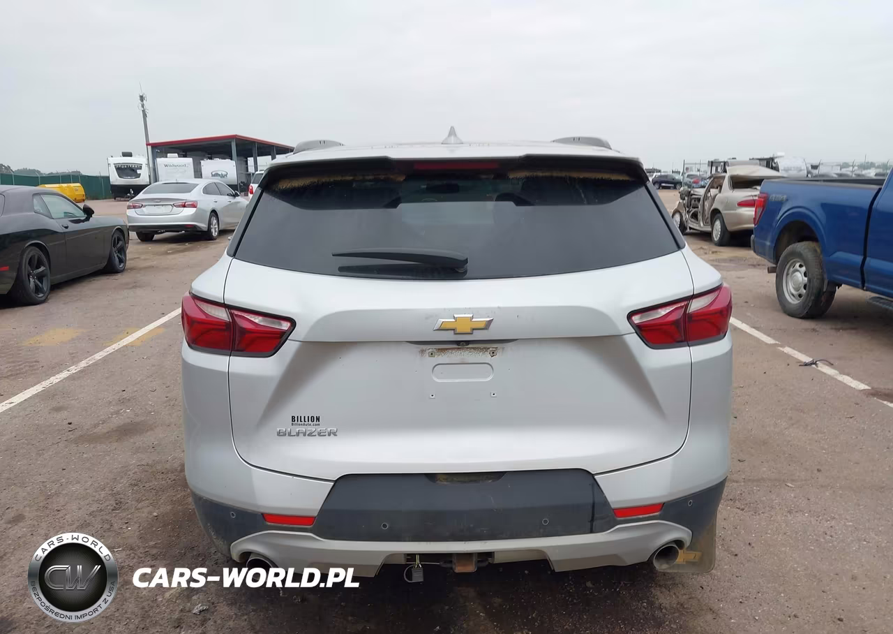 2019 Chevrolet Blazer VIN:3GNKBBRA0KS693679 - 16