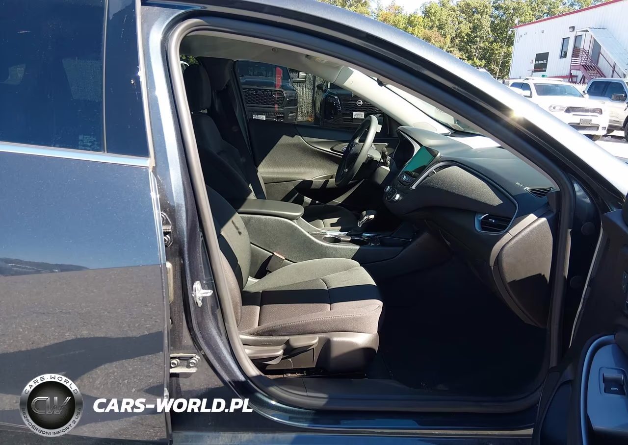 2021 Chevrolet Malibu Ls VIN:1G1ZC5ST3MF006602 - 5