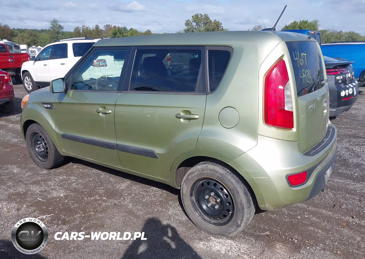 2013 Kia Soul VIN:KNDJT2A56D7484383 - 3