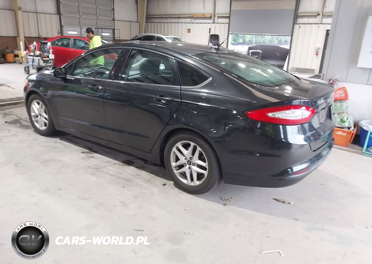2013 Ford Fusion Se VIN:3FA6P0H75DR329196 - 3