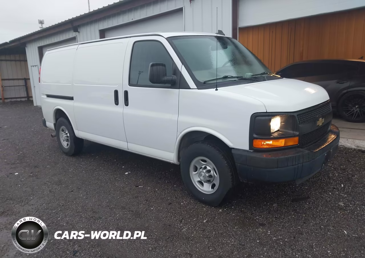 2016 Chevrolet Express 3500 Work Van VIN:1GCZGGFG3G1232239 - 1