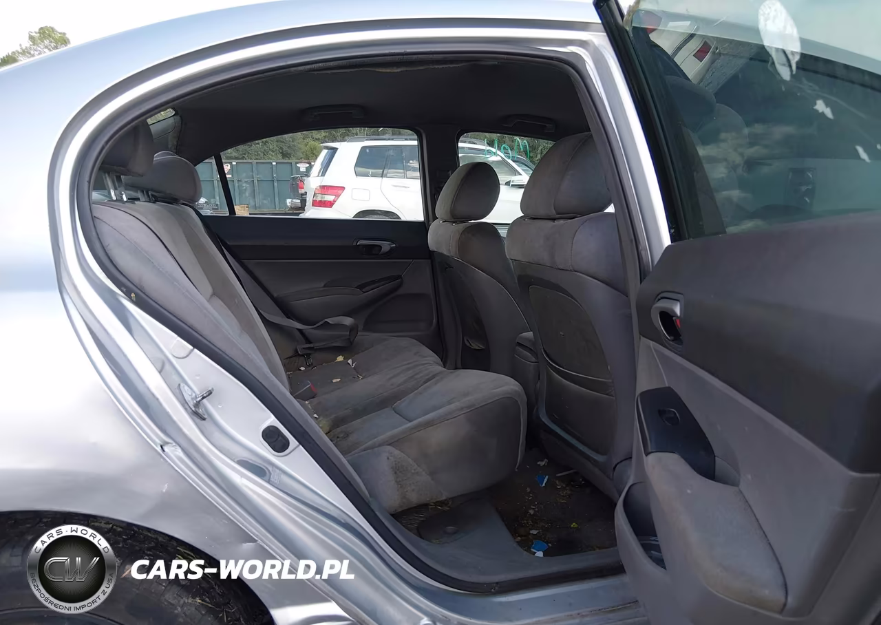2006 Honda Civic Lx VIN:1HGFA16556L083773 - 8