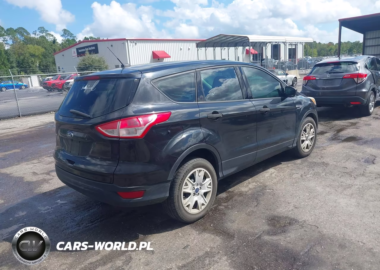 2015 Ford Escape S VIN:1FMCU0F79FUB56735 - 4