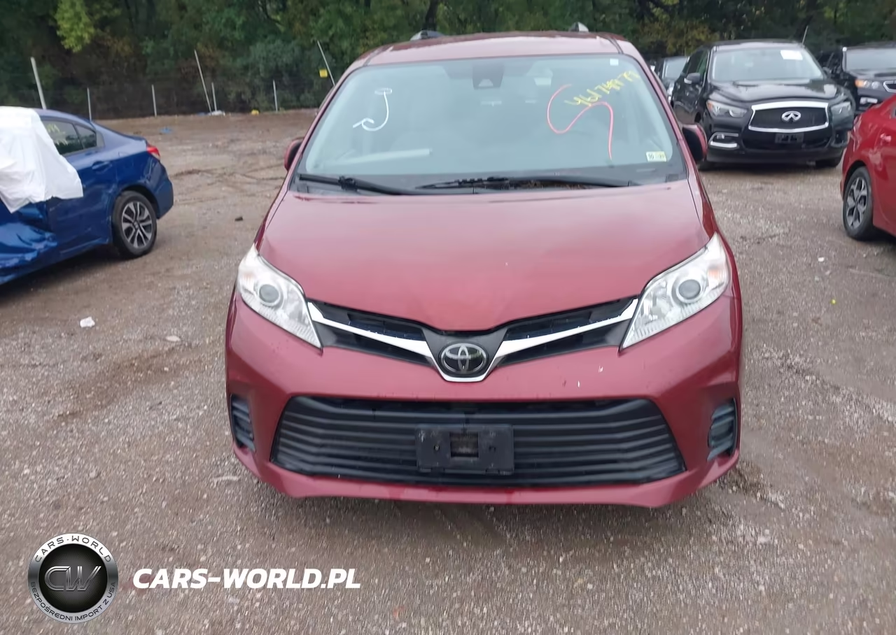 2018 Toyota Sienna Le 7 Passenger VIN:5TDJZ3DC3JS204113 - 6