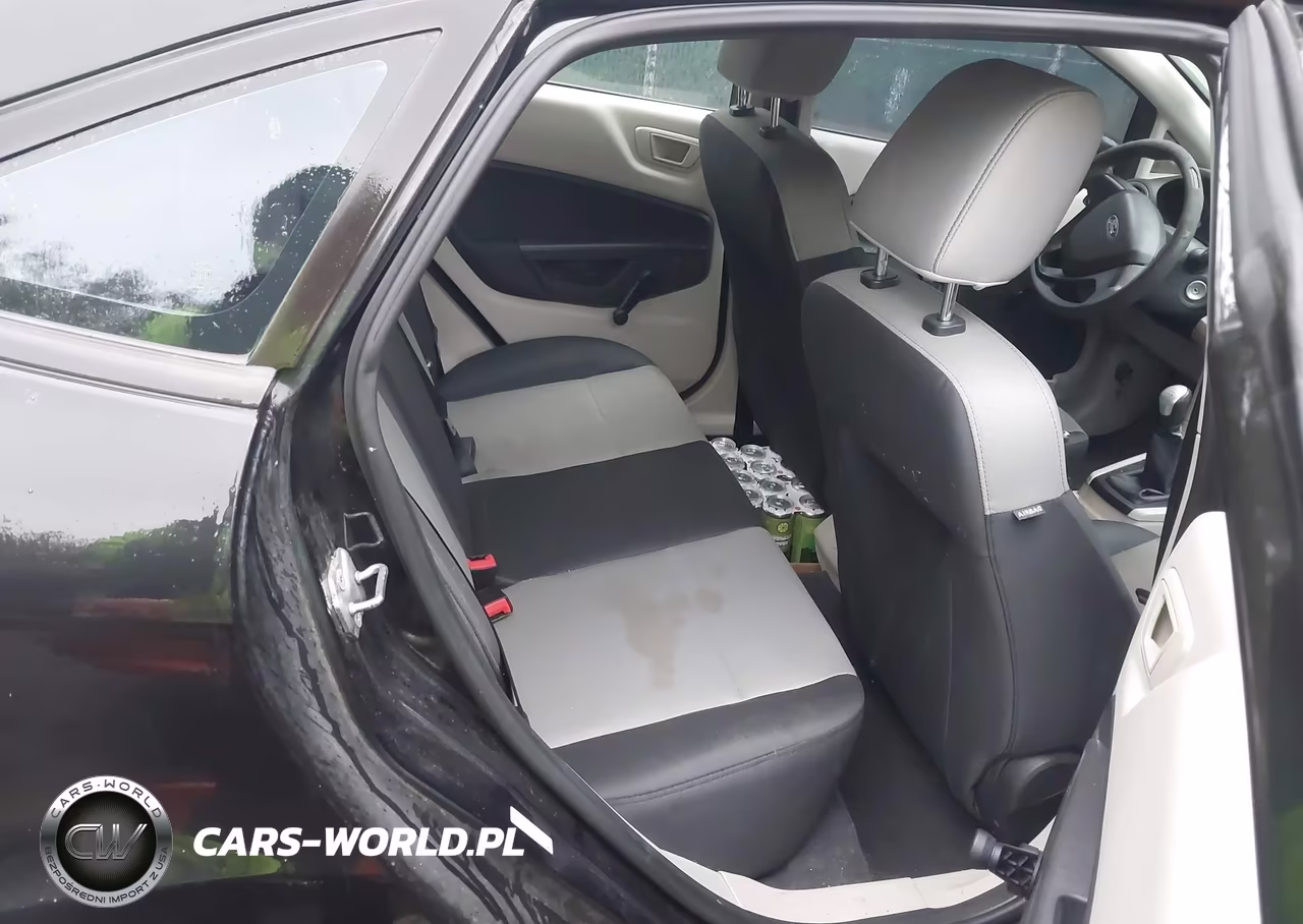 2013 Ford Fiesta S VIN:3FADP4AJ2DM149689 - 8