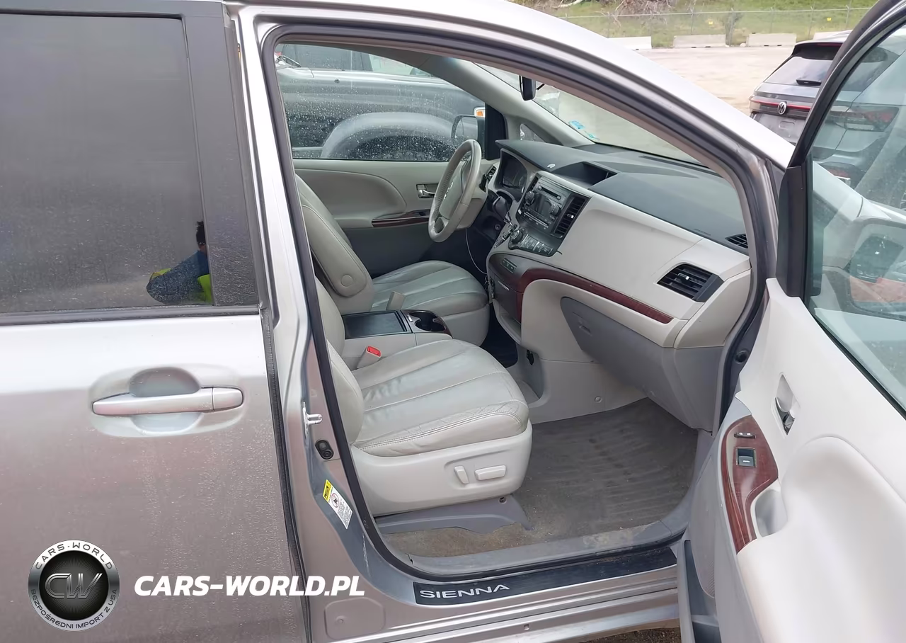 2013 Toyota Sienna Xle V6 8 Passenger VIN:5TDYK3DCXDS360012 - 5