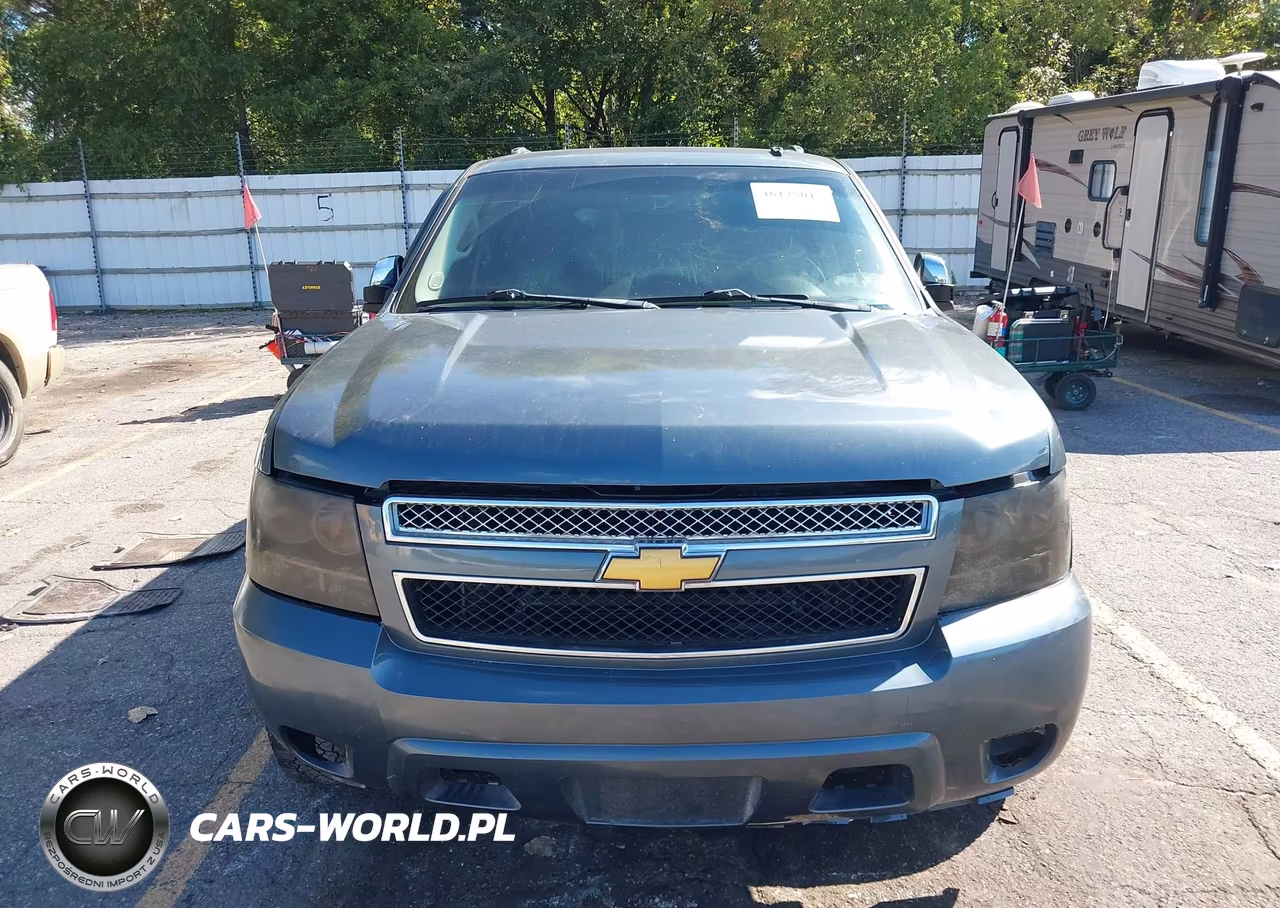 2008 Chevrolet Tahoe C1500 VIN:1GNFC13038J206431 - 12