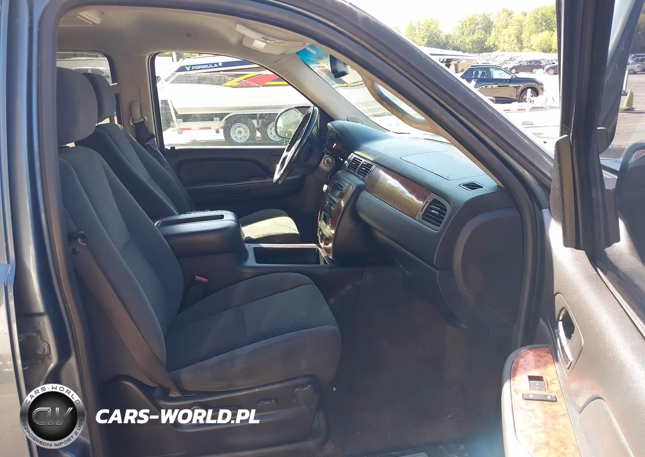 2008 Chevrolet Tahoe C1500 VIN:1GNFC13038J206431 - 5
