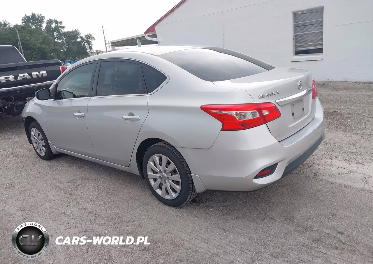 2017 Nissan Sentra S VIN:3N1AB7AP9HY385825 - 3