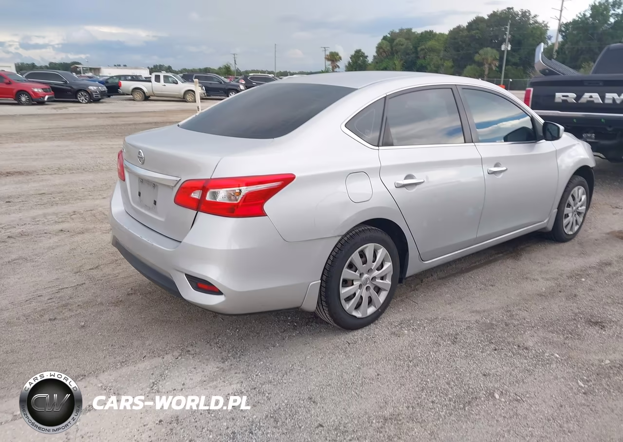 2017 Nissan Sentra S VIN:3N1AB7AP9HY385825 - 4
