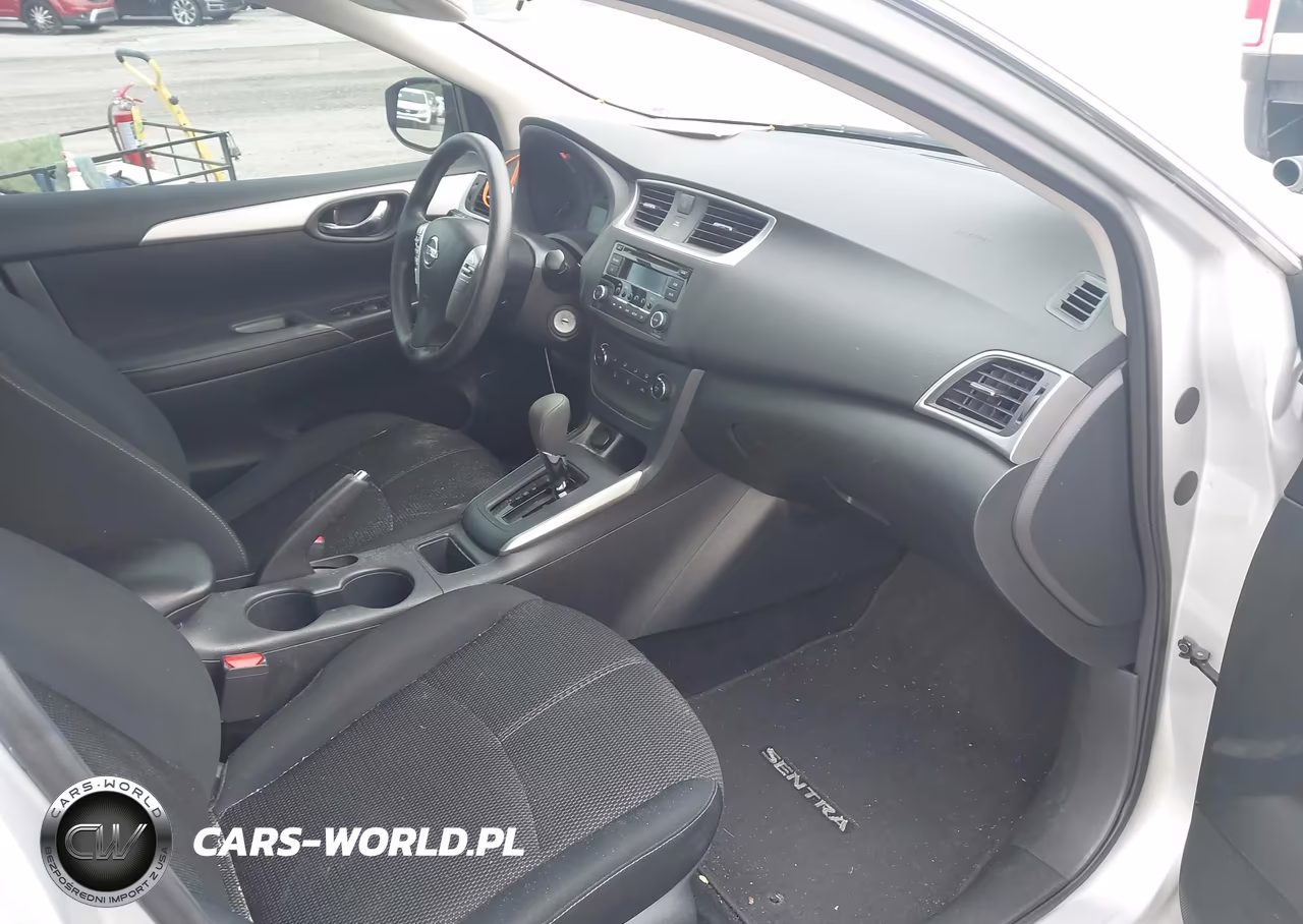 2017 Nissan Sentra S VIN:3N1AB7AP9HY385825 - 5