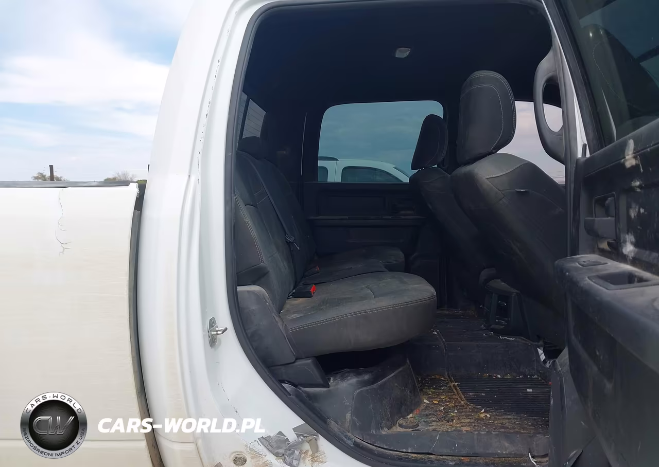 2024 Ram 2500 Tradesman 4X4 6'4 Box VIN:3C6UR5CJ7RG153466 - 8
