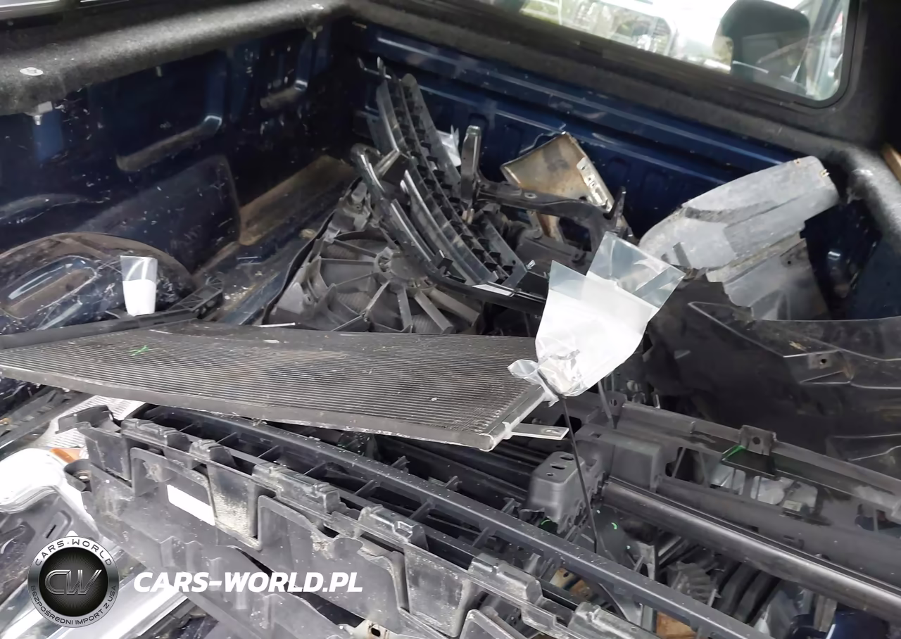 2018 Ford F-150 Xl VIN:1FTMF1CB9JKC44206 - 12