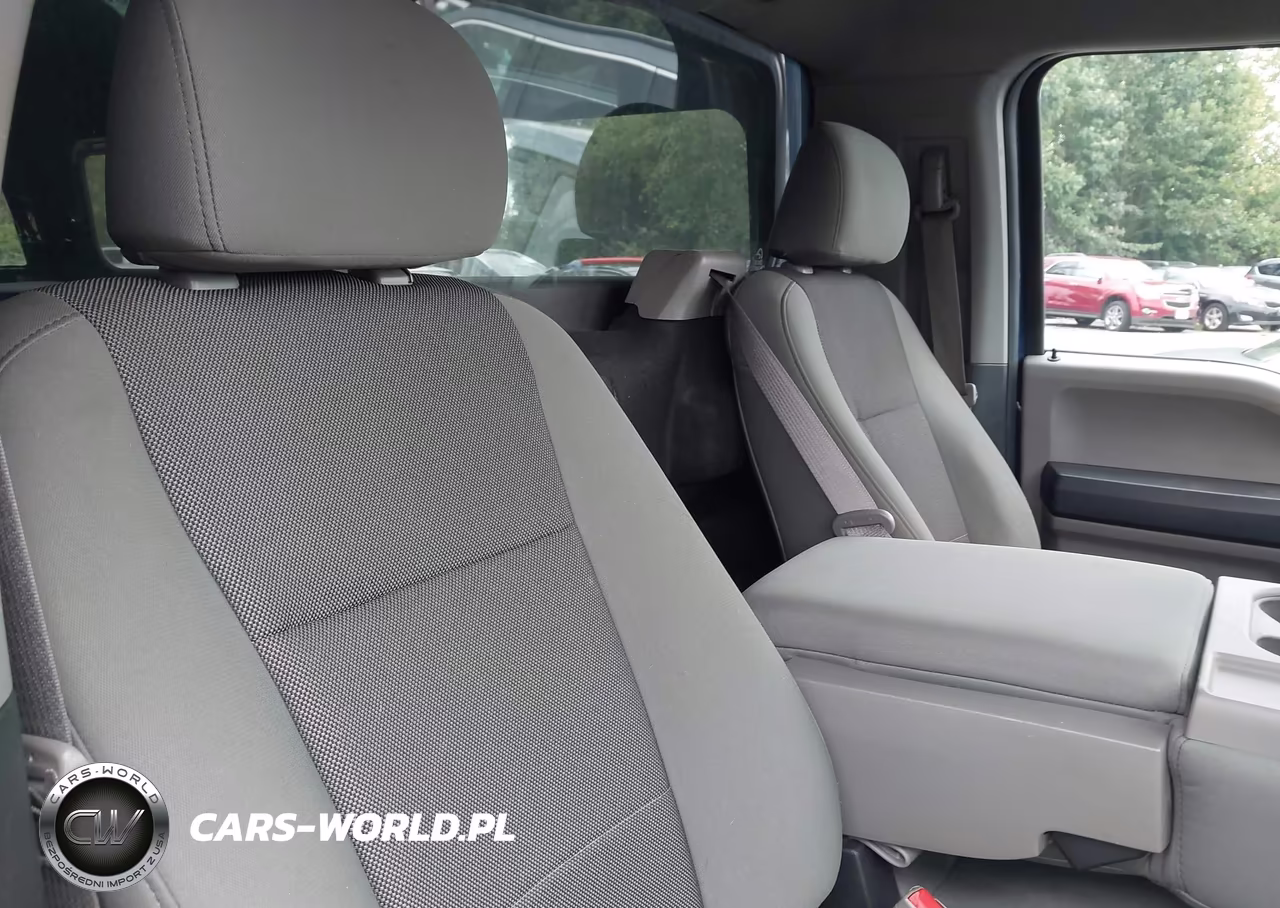 2018 Ford F-150 Xl VIN:1FTMF1CB9JKC44206 - 8