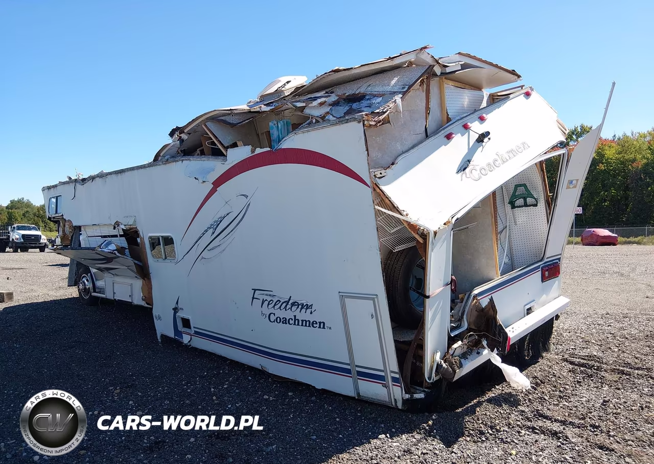 2004 Chevrolet Express Cutaway Base W-C7L-C7N VIN:1GBJG31U141178460 - 3