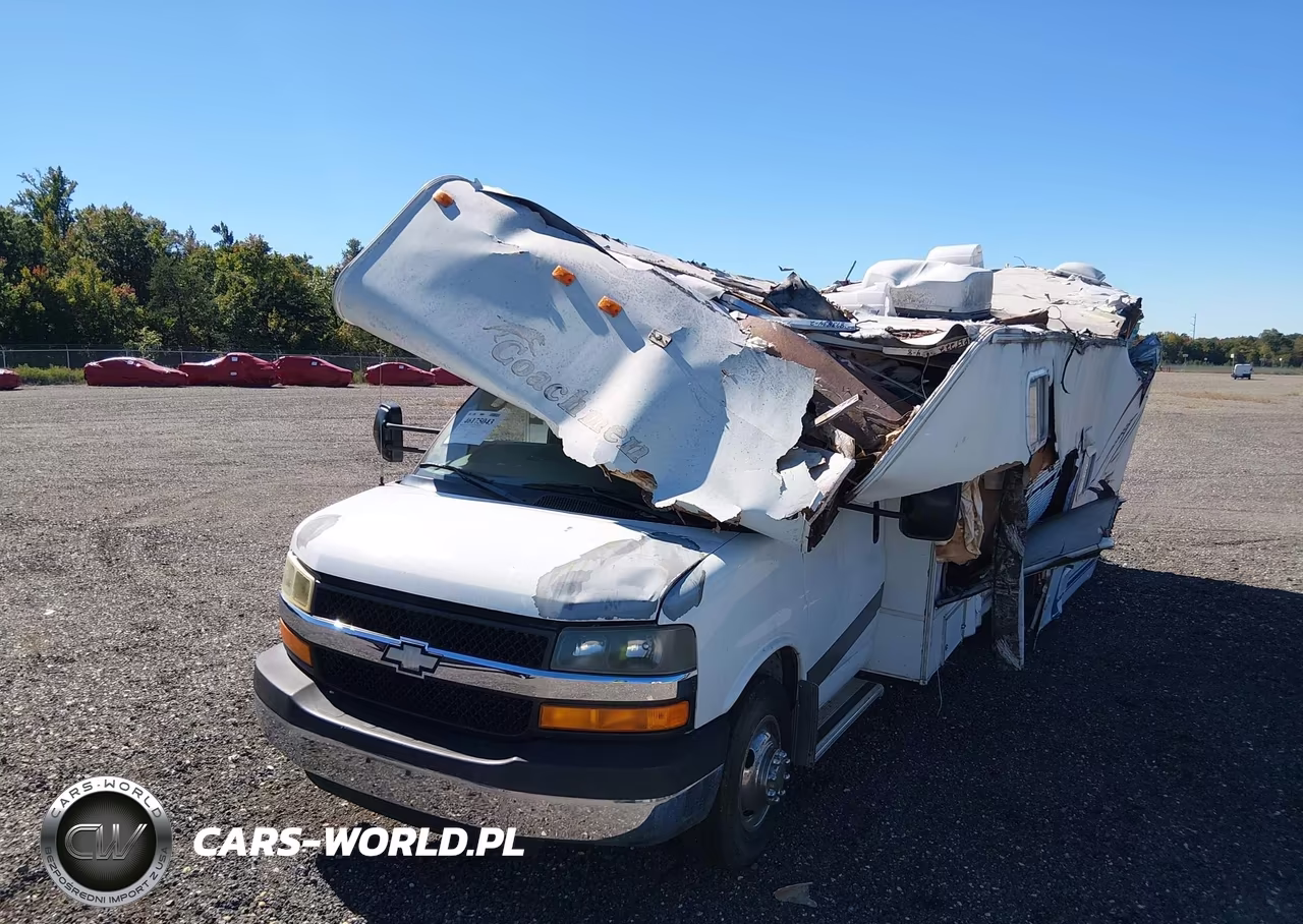 2004 Chevrolet Express Cutaway Base W-C7L-C7N VIN:1GBJG31U141178460 - 6