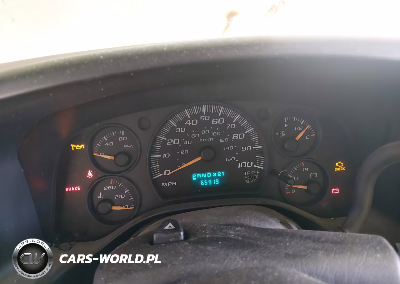 2004 Chevrolet Express Cutaway Base W-C7L-C7N VIN:1GBJG31U141178460 - 7