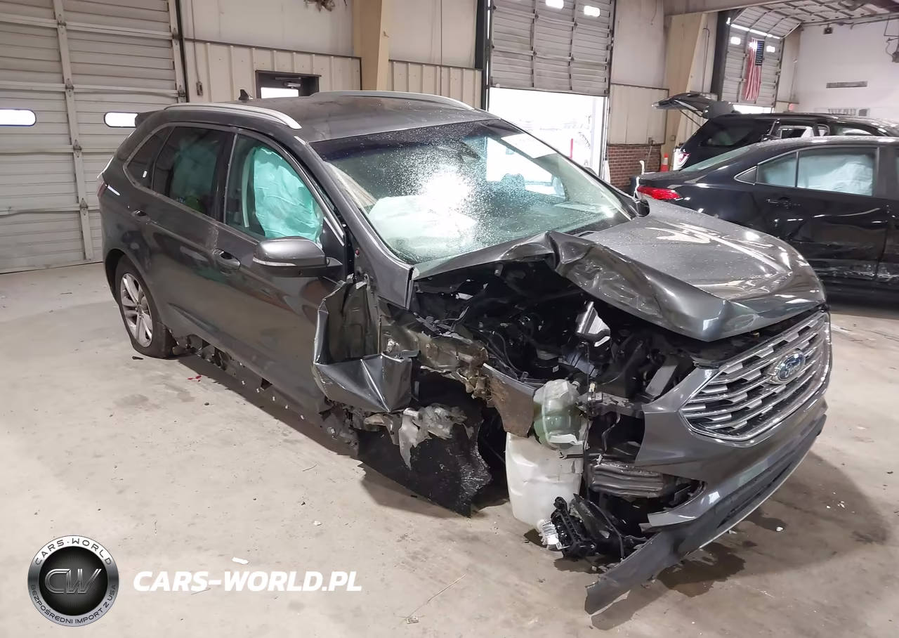 2019 Ford Edge Sel