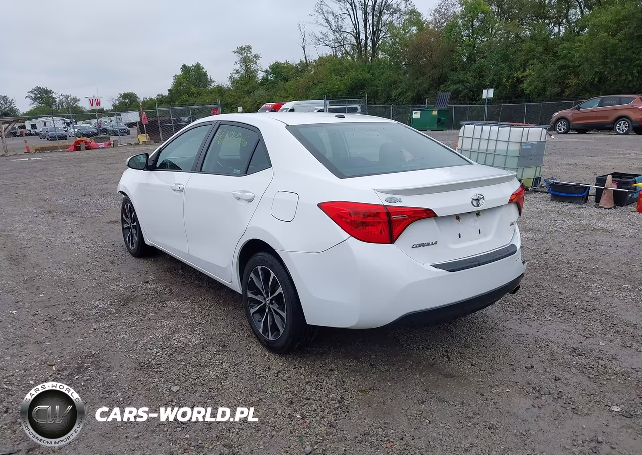 2019 Toyota Corolla Se VIN:2T1BURHE0KC162978 - 3