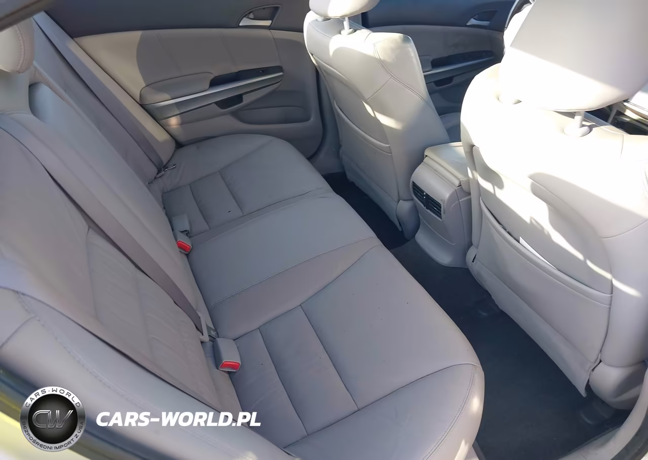 2010 Honda Accord 2.4 Ex-L VIN:1HGCP2F84AA168349 - 8