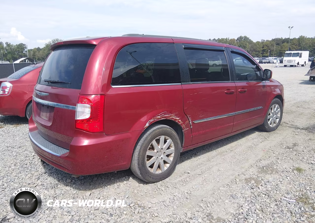 2016 Chrysler Town & Country Touring VIN:2C4RC1BG8GR118635 - 4
