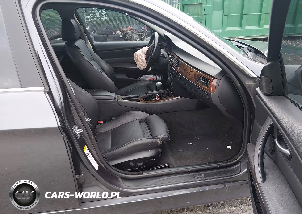 2006 BMW 330Xi VIN:WBAVD33506KV64616 - 5