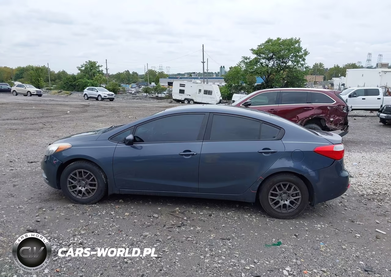2016 Kia Forte Lx VIN:KNAFK4A64G5563481 - 14