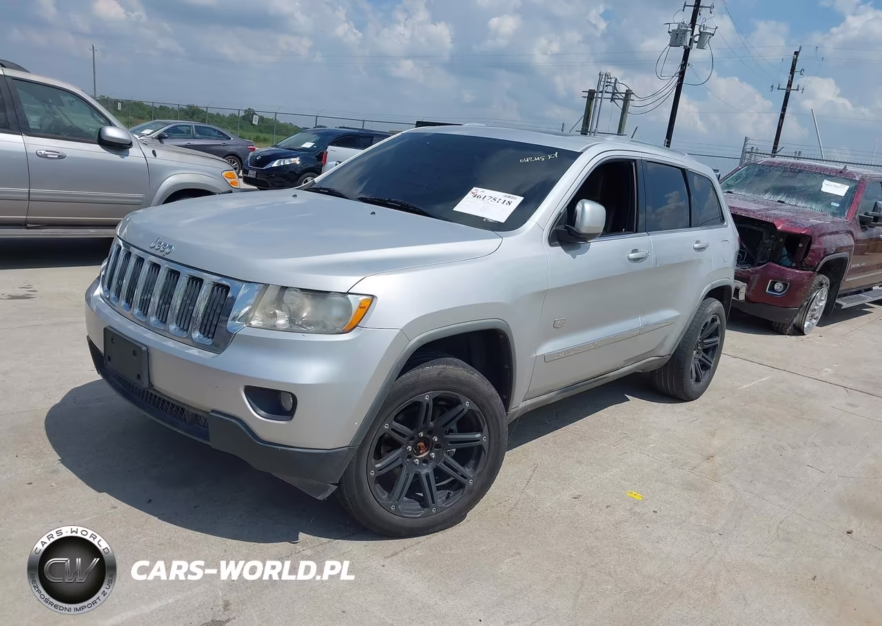2011 Jeep Grand Cherokee Laredo VIN:1J4RR4GG0BC676354 - 2