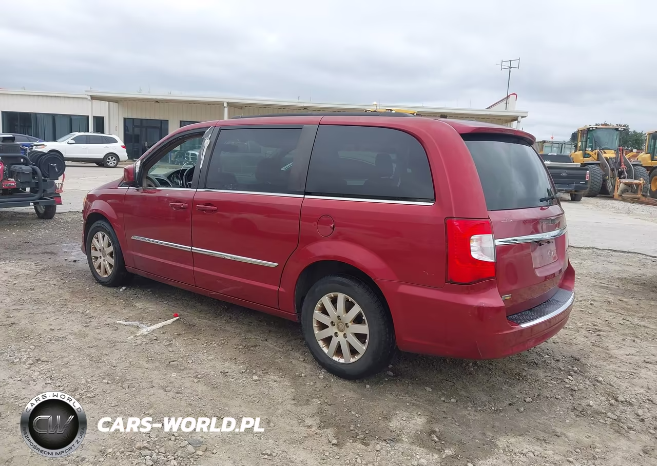 2015 Chrysler Town & Country Touring VIN:2C4RC1BG9FR695592 - 3