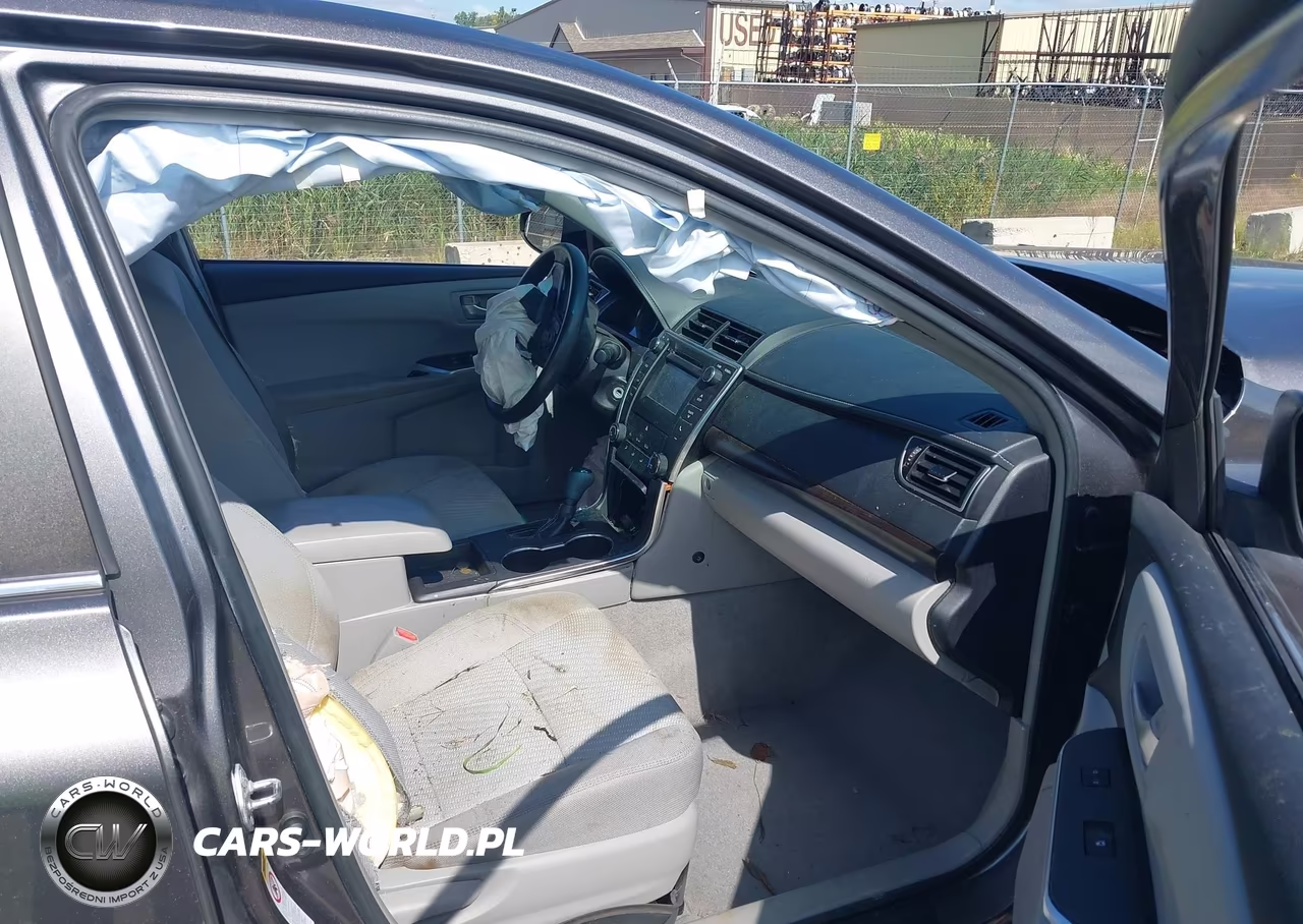 2016 Toyota Camry Le VIN:4T1BF1FK5GU123068 - 5