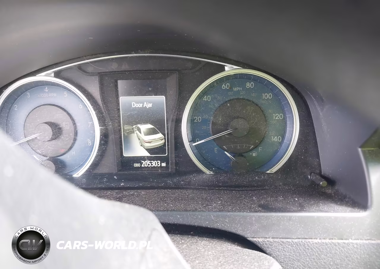 2016 Toyota Camry Le VIN:4T1BF1FK5GU123068 - 7