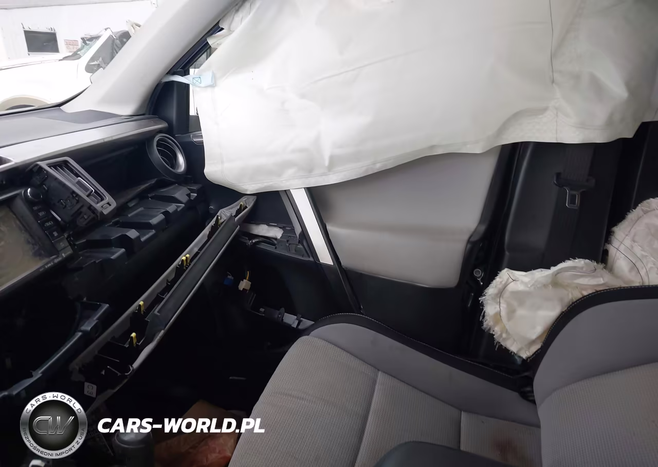 2017 Toyota Rav4 Hybrid Xle VIN:JTMRJREVXHD115318 - 5