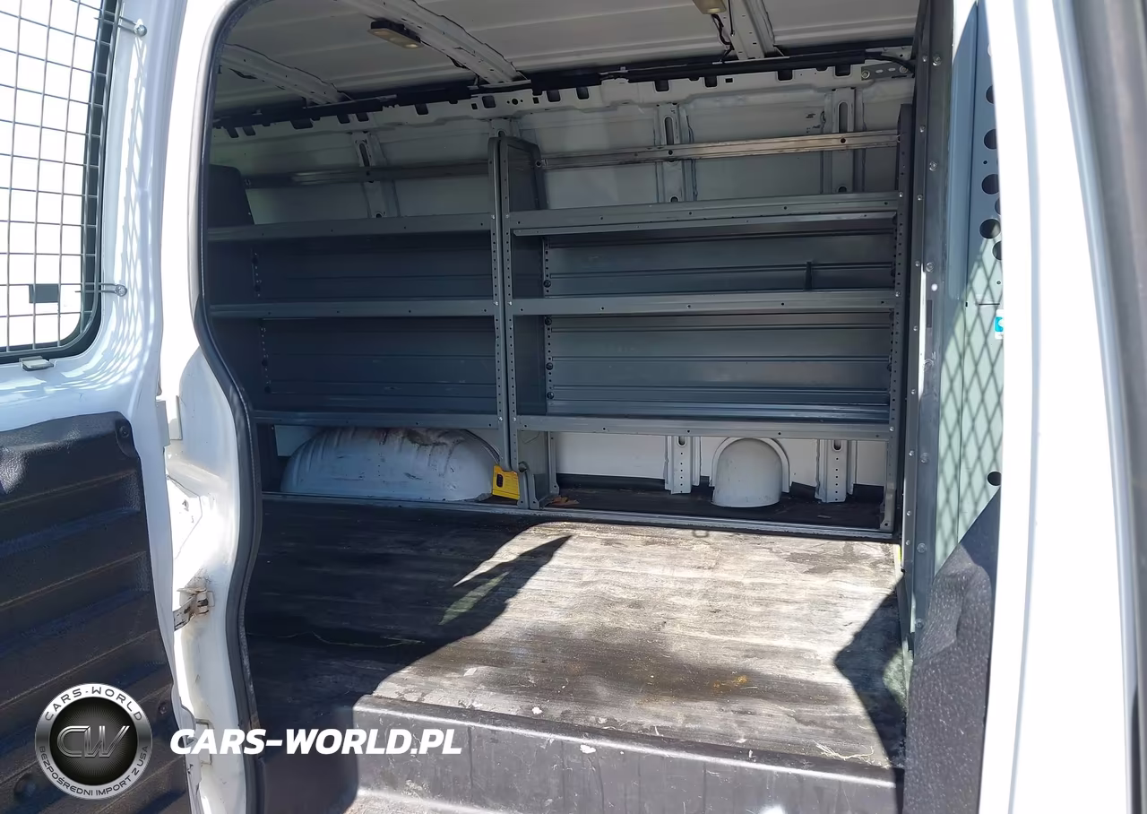 2015 Chevrolet Express 2500 Work Van VIN:1GCWGFCF0F1260619 - 8